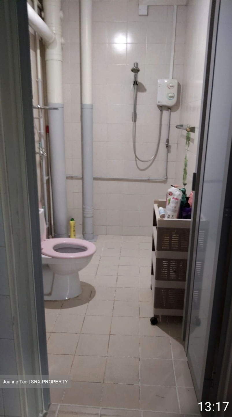 Blk 919 Hougang Avenue 4 (Hougang), HDB 5 Rooms #490181501